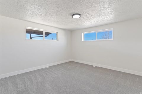 Tiny photo for 19 E NORTH CANYON RD, Bountiful, UT 84010 (MLS # 2127245)