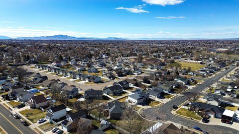 Tiny photo for 2953 W 4650 S, Roy, UT 84067 (MLS # 2139896)