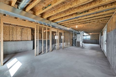 Tiny photo for 2953 W 4650 S, Roy, UT 84067 (MLS # 2139896)