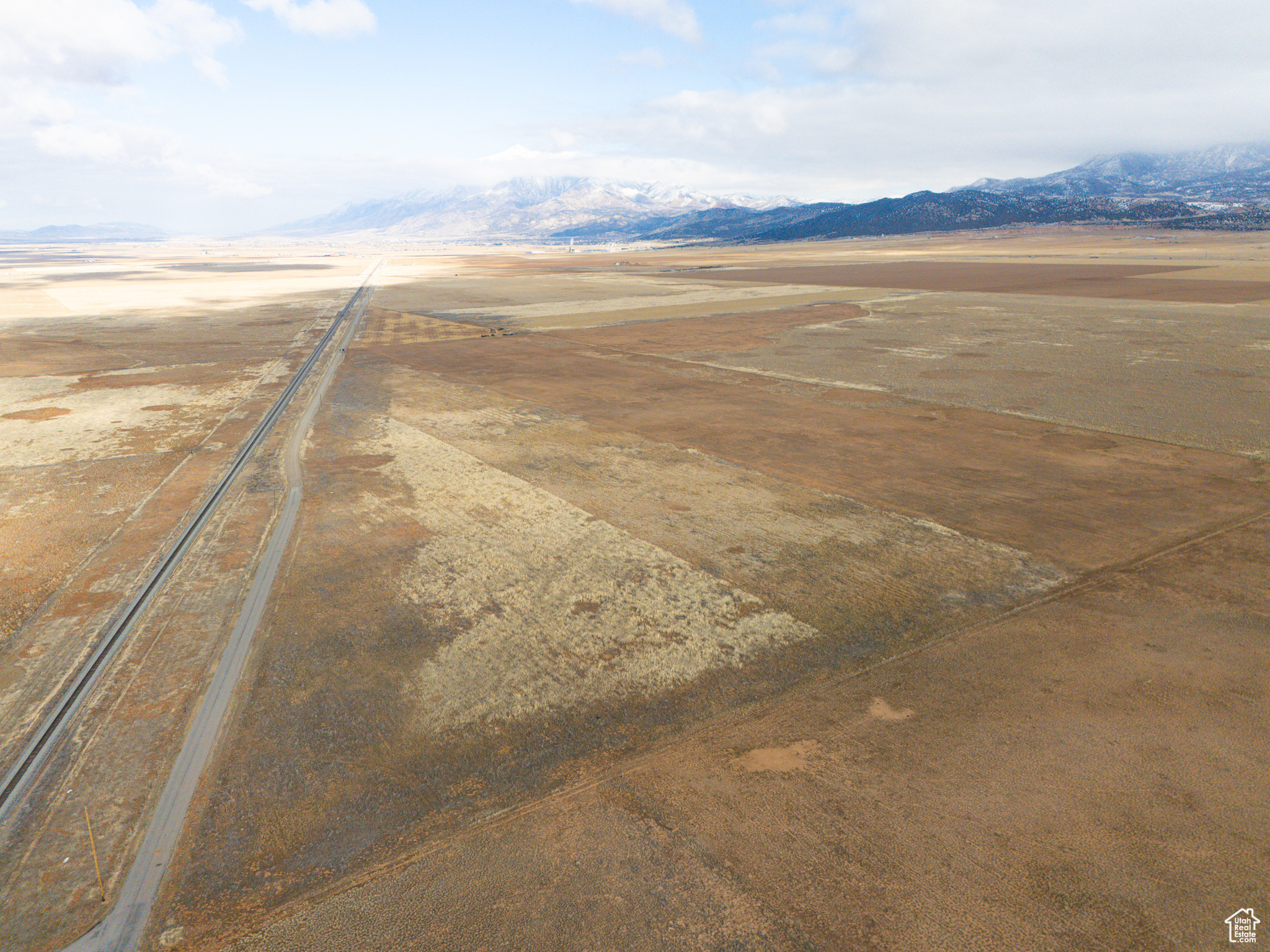 Land, Levan, Utah image 3