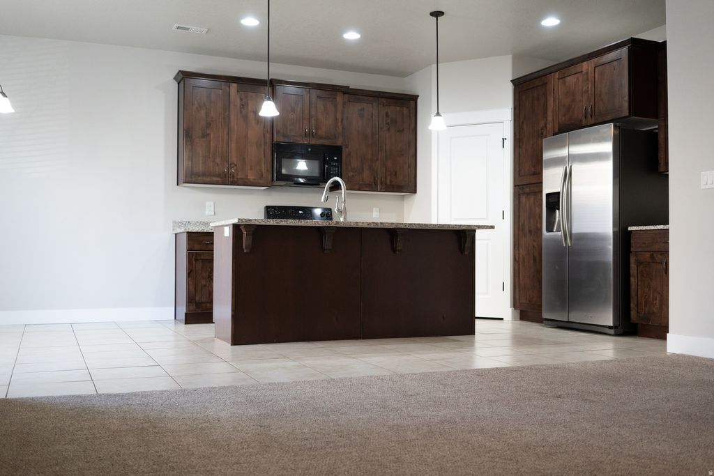 Photo of 328 W PAGES LN, Bountiful, UT 84010 (MLS # 2133088)