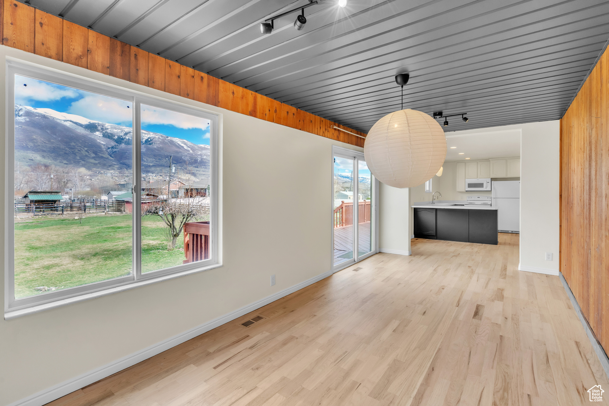 289 S 650, Farmington, Utah image 9