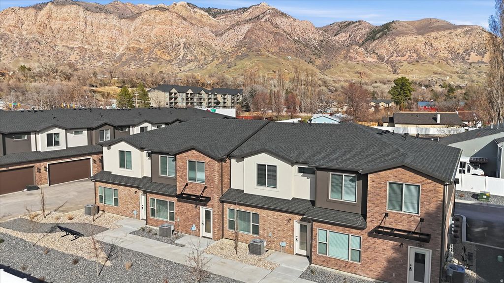 Photo of 1255 S 985 E, Ogden, UT 84404 (MLS # 2146821)