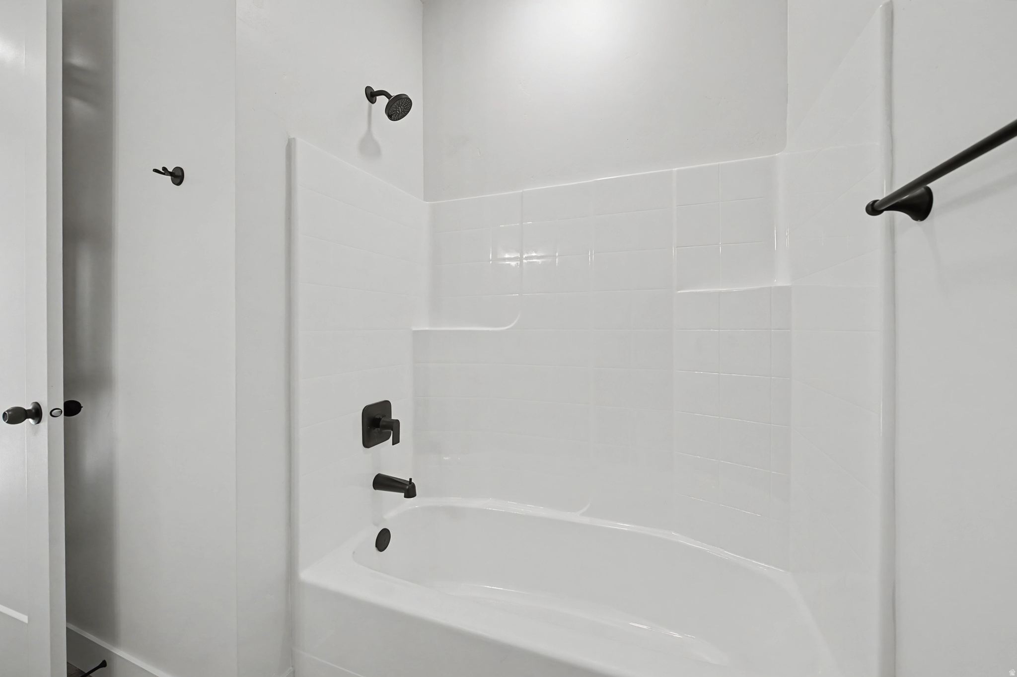 IRON WEST - Residential