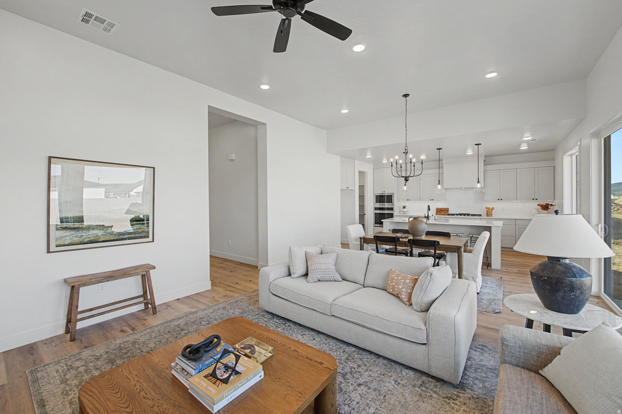 IRON WEST - Residential