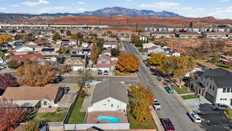 Tiny photo for 485 N 800 E, Washington, UT 84780 (MLS # 2126917)