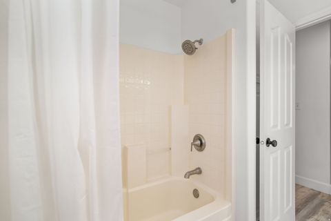 Tiny photo for 485 N 800 E, Washington, UT 84780 (MLS # 2126917)