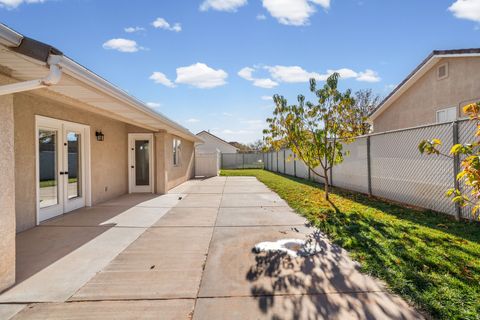 Tiny photo for 485 N 800 E, Washington, UT 84780 (MLS # 2126917)