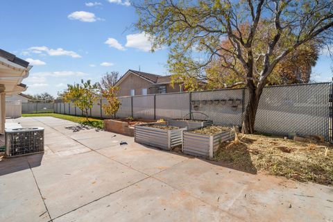 Tiny photo for 485 N 800 E, Washington, UT 84780 (MLS # 2126917)