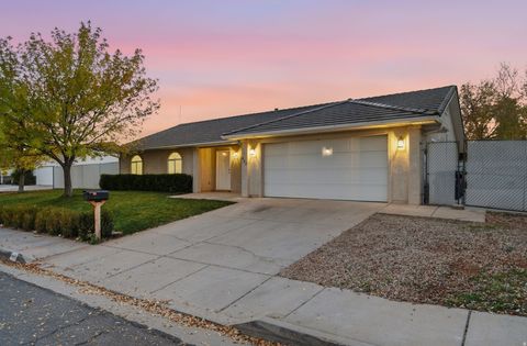 Tiny photo for 485 N 800 E, Washington, UT 84780 (MLS # 2126917)