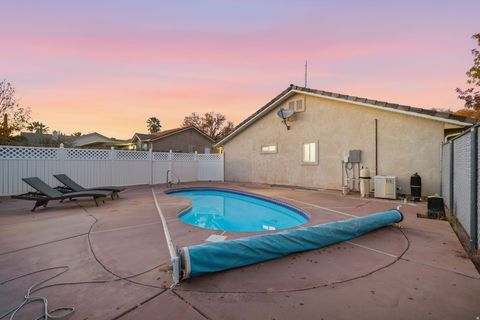 Tiny photo for 485 N 800 E, Washington, UT 84780 (MLS # 2126917)