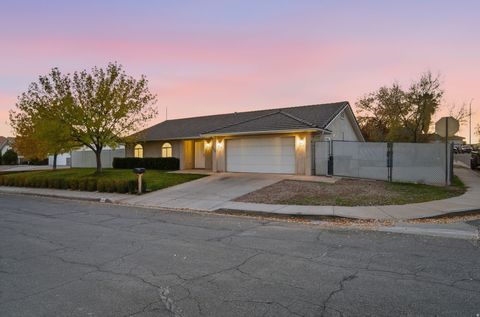 Tiny photo for 485 N 800 E, Washington, UT 84780 (MLS # 2126917)