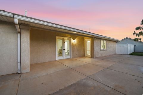 Tiny photo for 485 N 800 E, Washington, UT 84780 (MLS # 2126917)