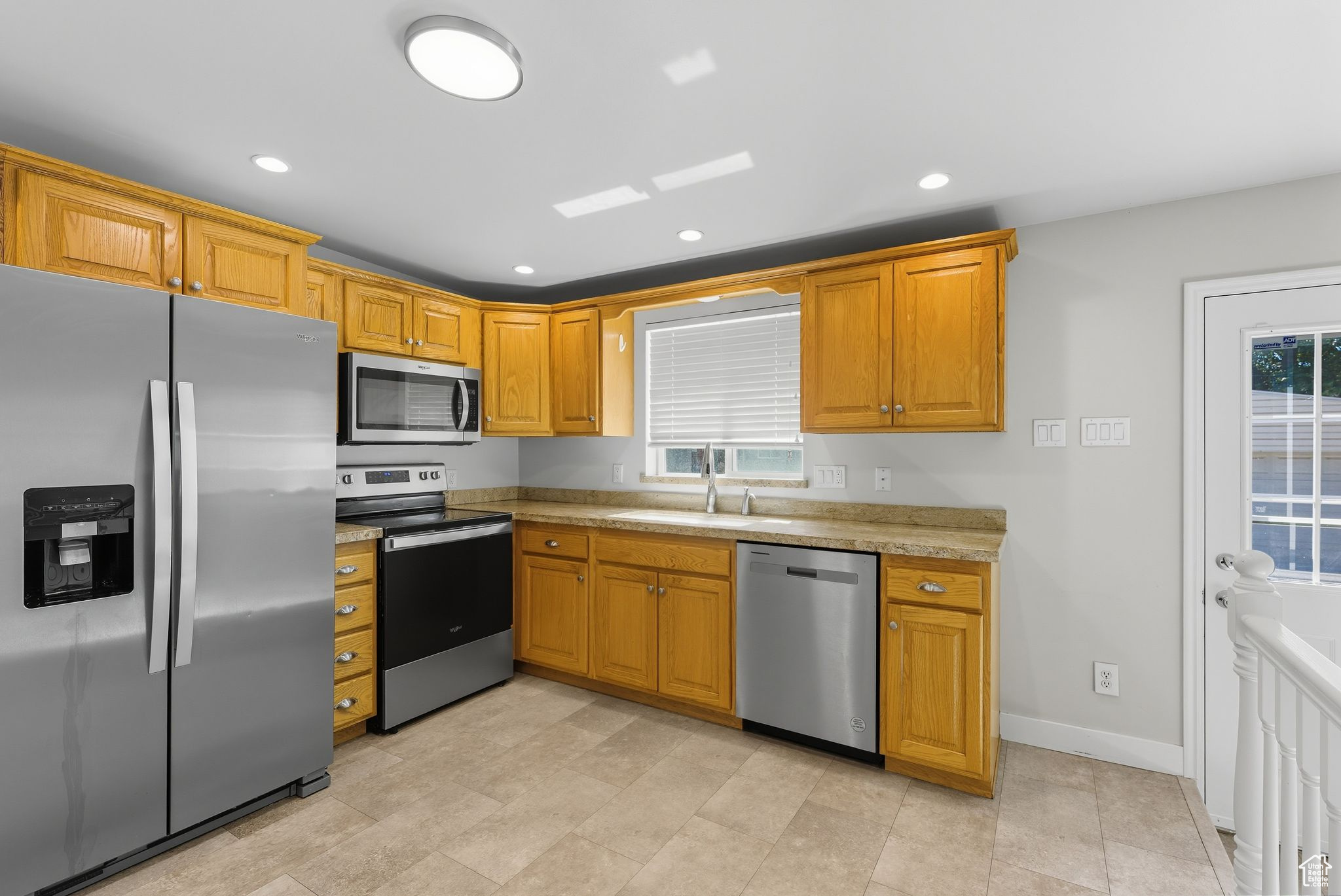 BEST ACRES - Residential