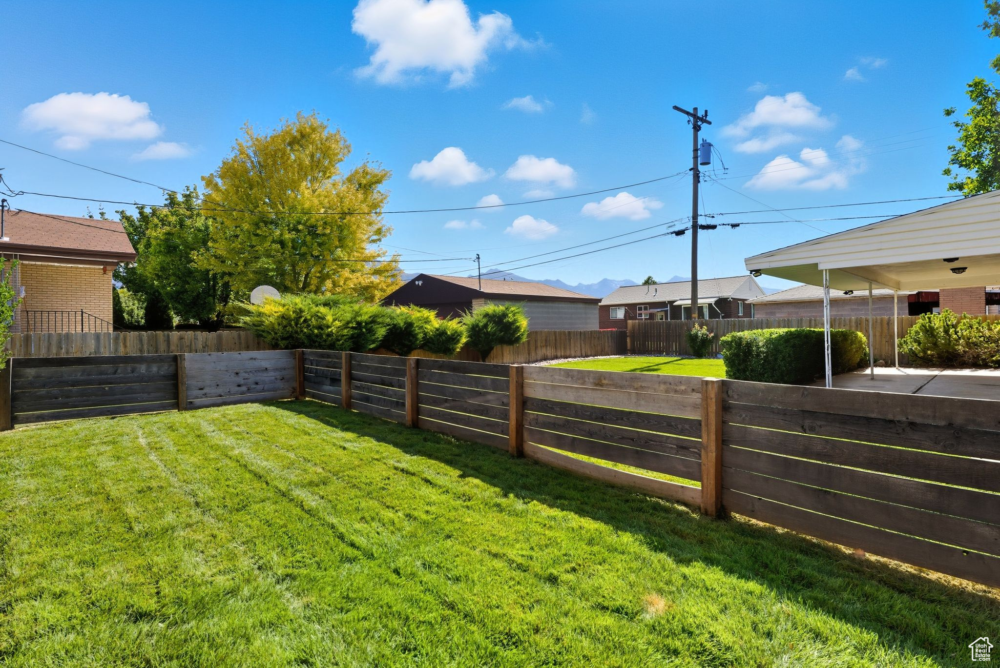 BEST ACRES - Residential
