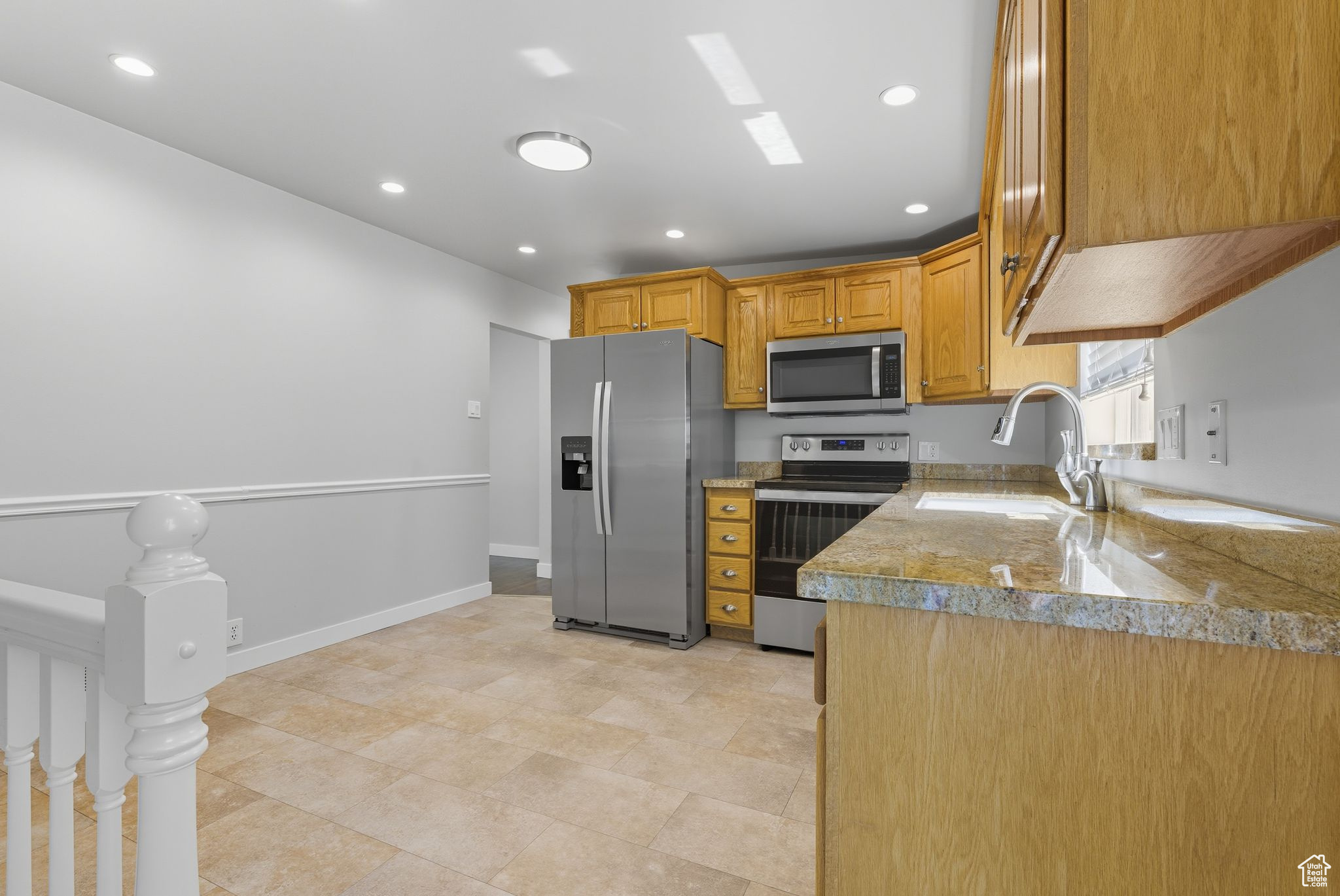 BEST ACRES - Residential