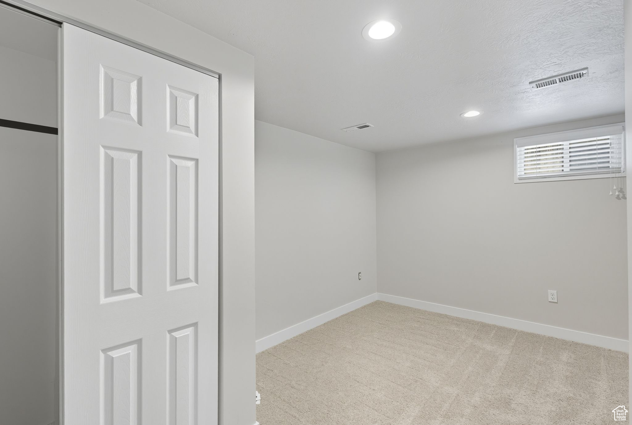 BEST ACRES - Residential