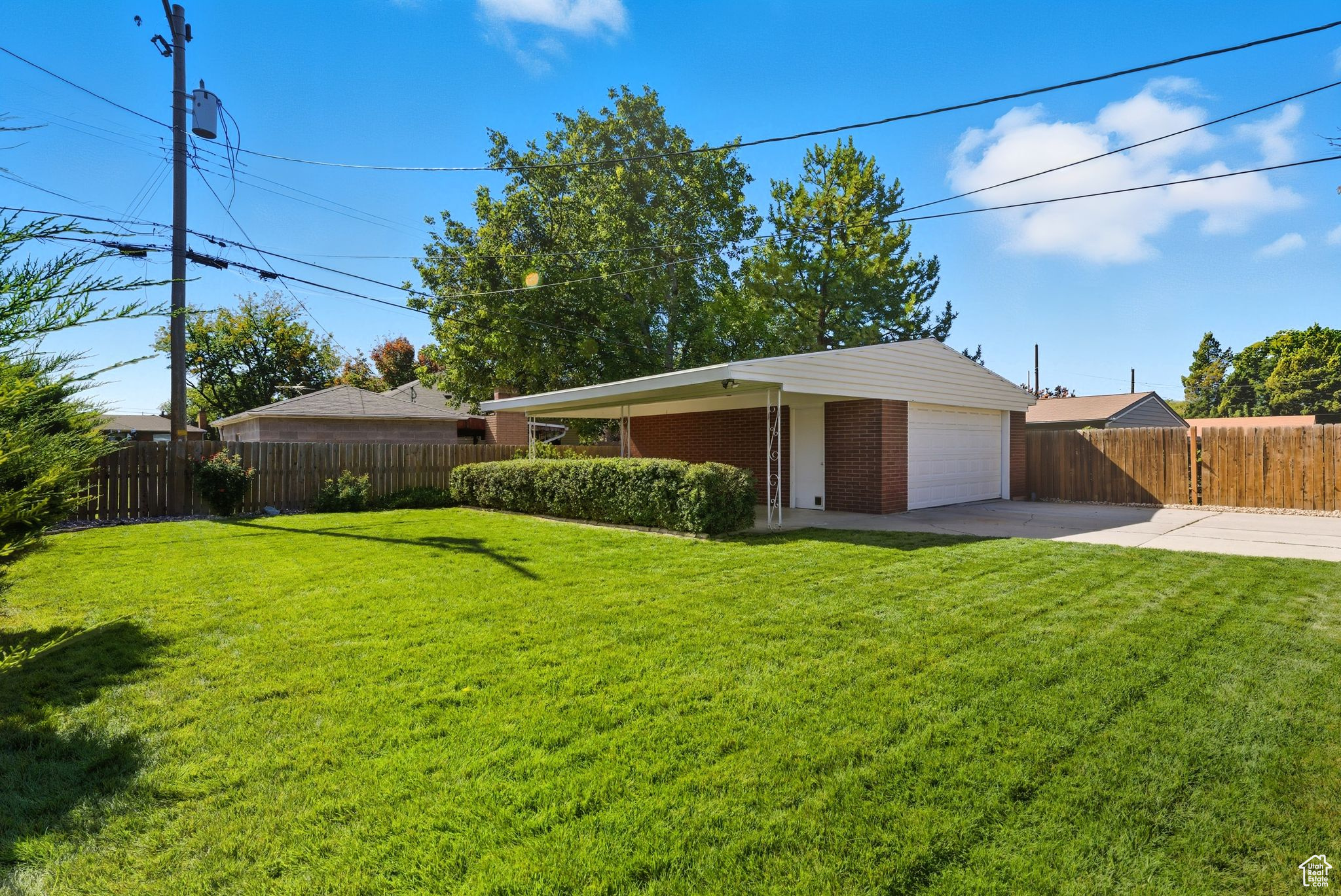 BEST ACRES - Residential