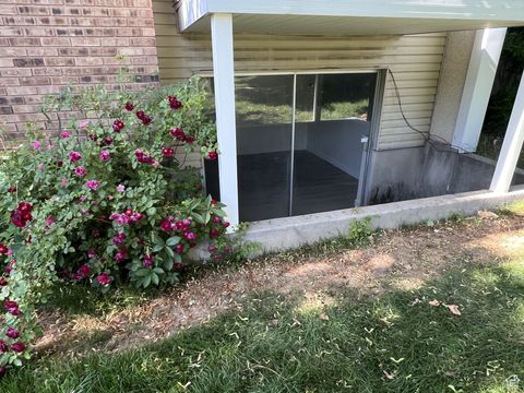 Tiny photo for 17 E 400 N #27C, Bountiful, UT 84010 (MLS # 2088755)