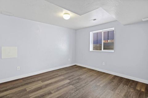 Tiny photo for 405 E 1310 N, Tooele, UT 84074 (MLS # 2126430)