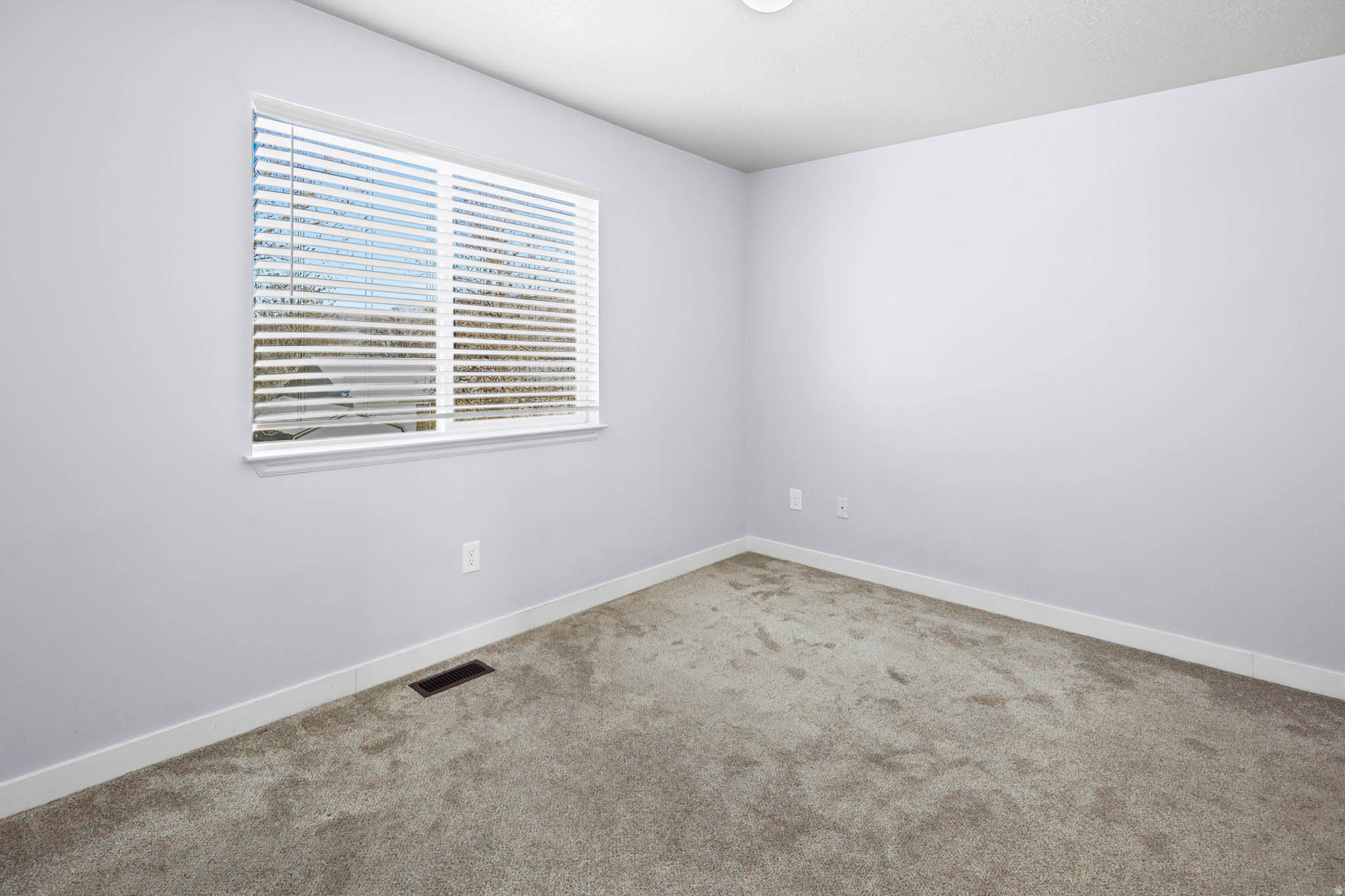 EASTLAND ESTATES - Residential