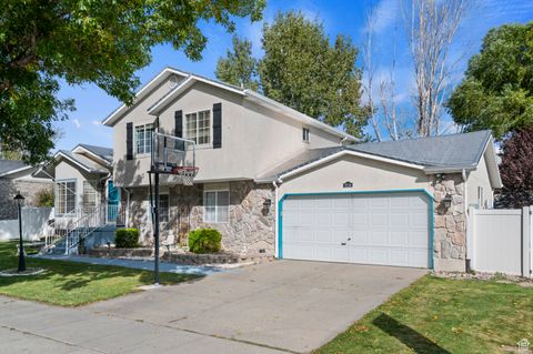 Tiny photo for 3224 W 7970 S, West Jordan, UT 84088 (MLS # 2117250)