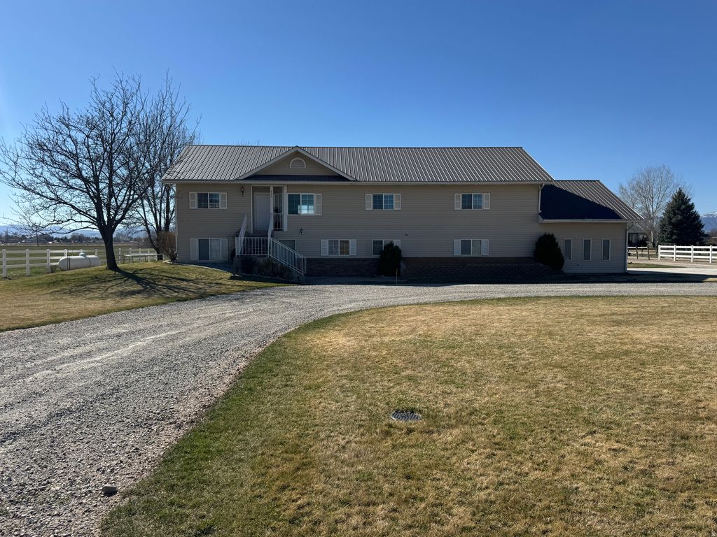 Photo of 655 N 8TH E, Preston, ID 83263 (MLS # 2145029)