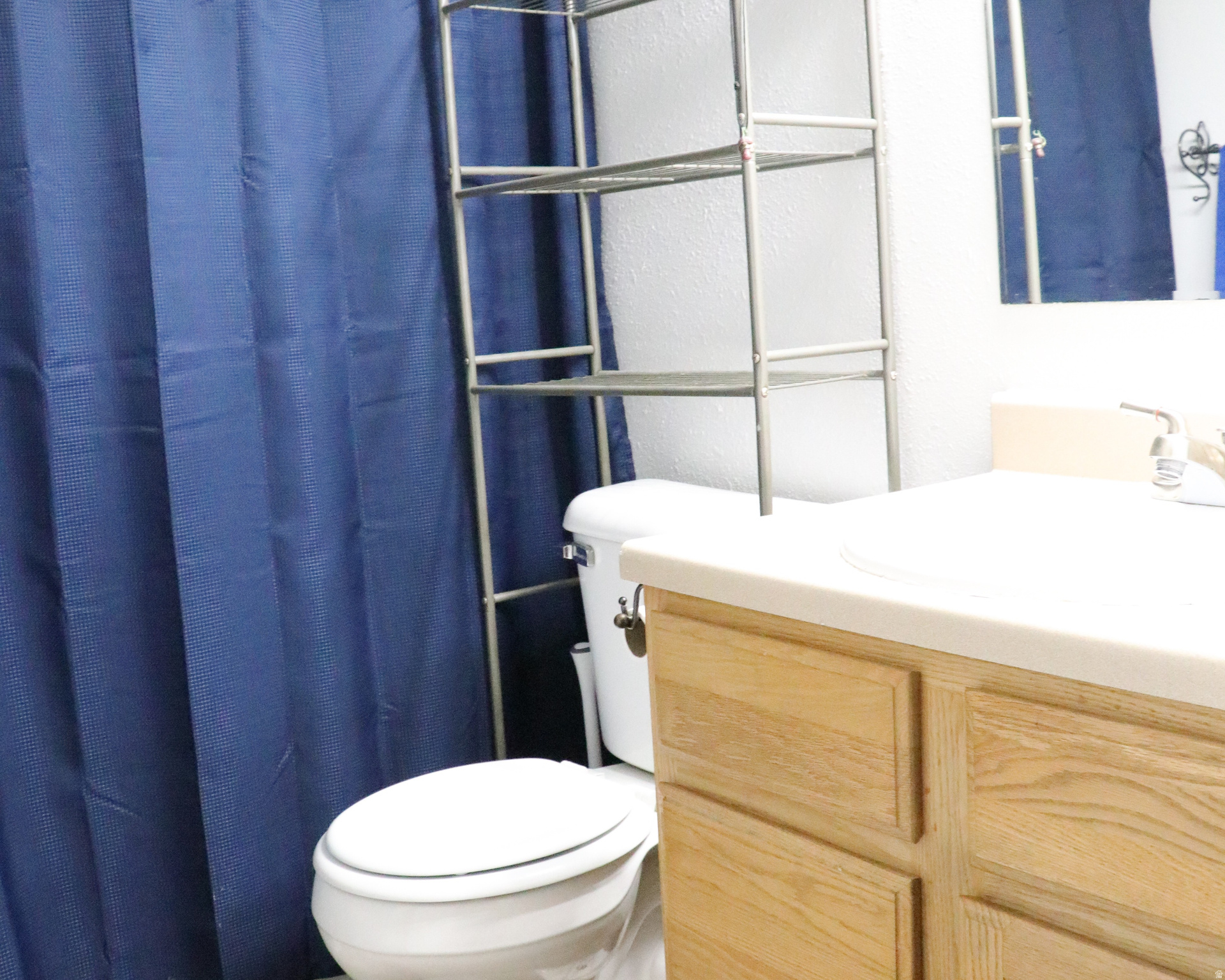 OVERLAKE ESTATES - Residential