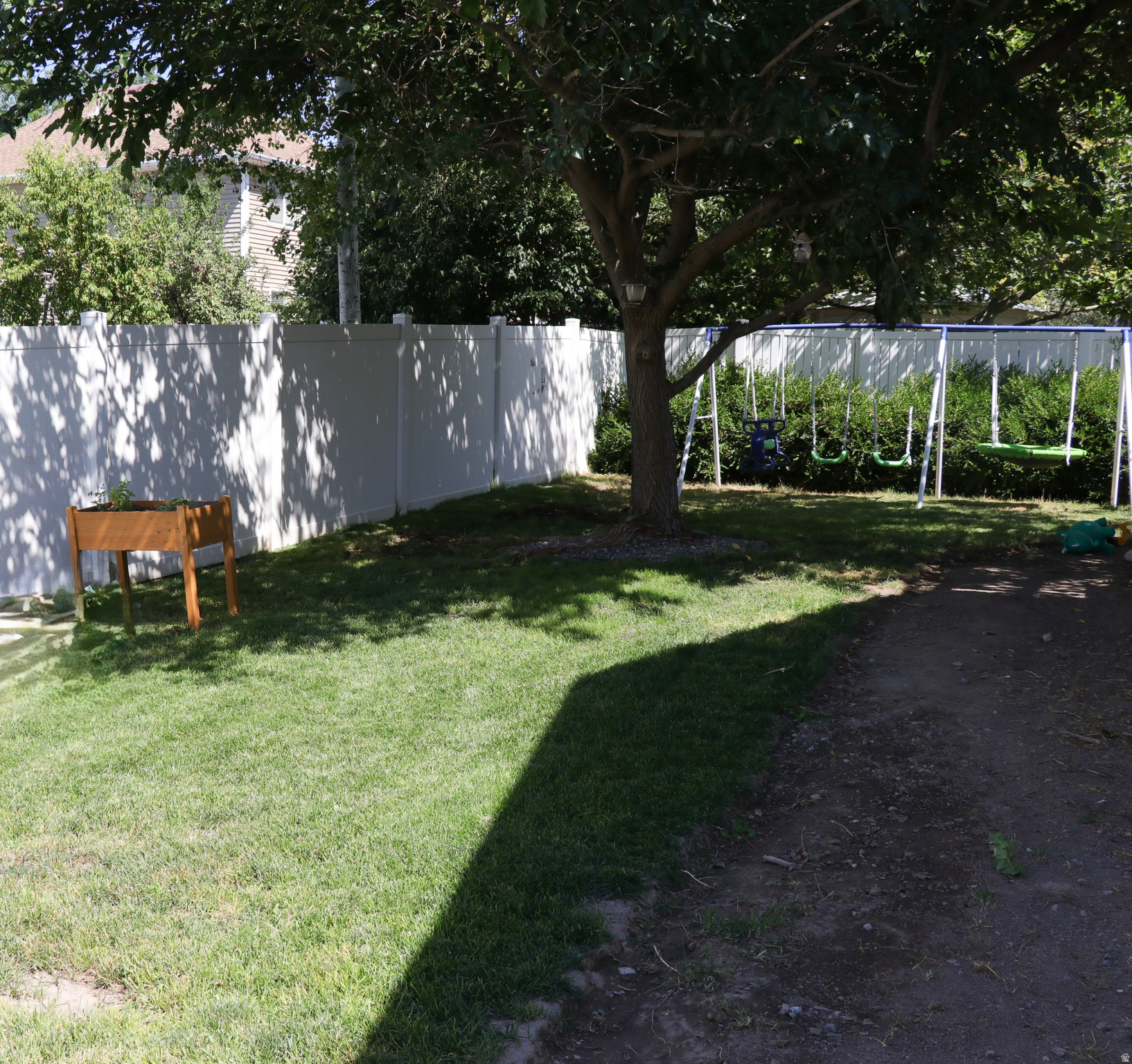 OVERLAKE ESTATES - Residential