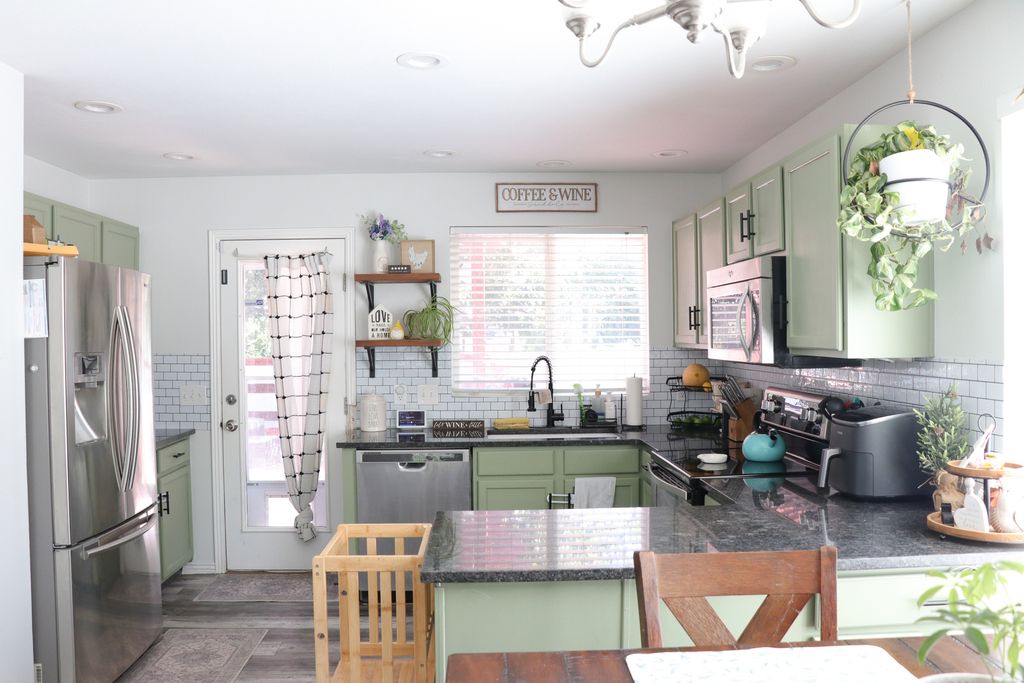 Photo of 1648 DAWSON LN, Tooele, UT 84074 (MLS # 2137539)