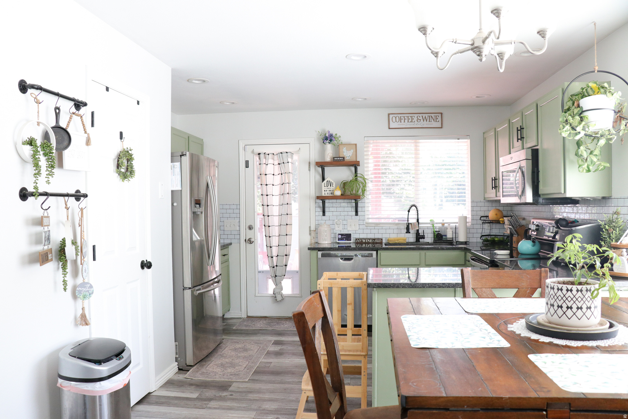 OVERLAKE ESTATES - Residential