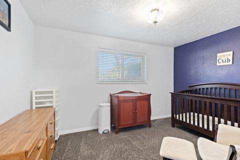Tiny photo for 553 N 200 W, Bountiful, UT 84010 (MLS # 2155264)