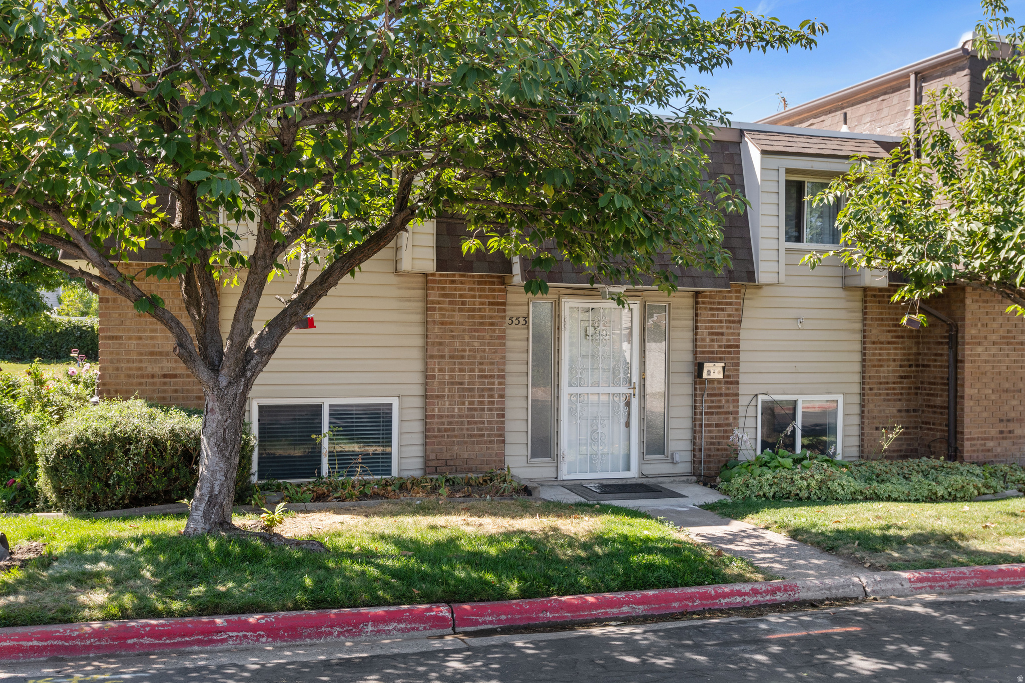 MEADOWBROOK ESTATES - Residential