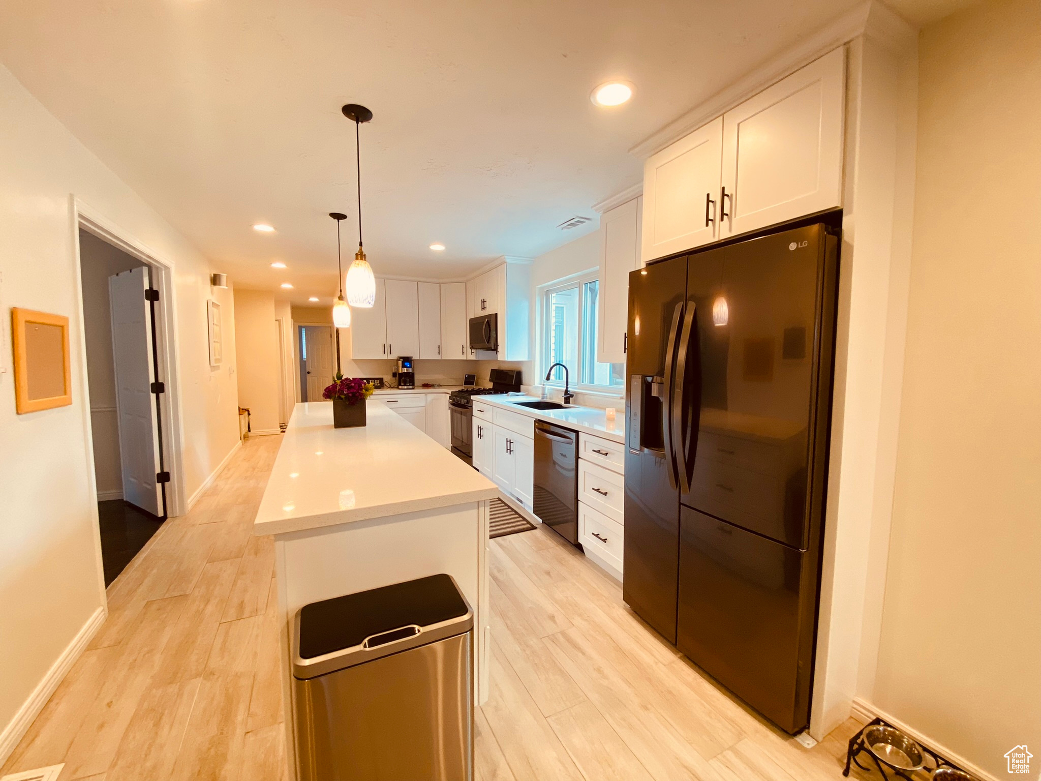 8506 S Jardim Way, Sandy, Utah image 12