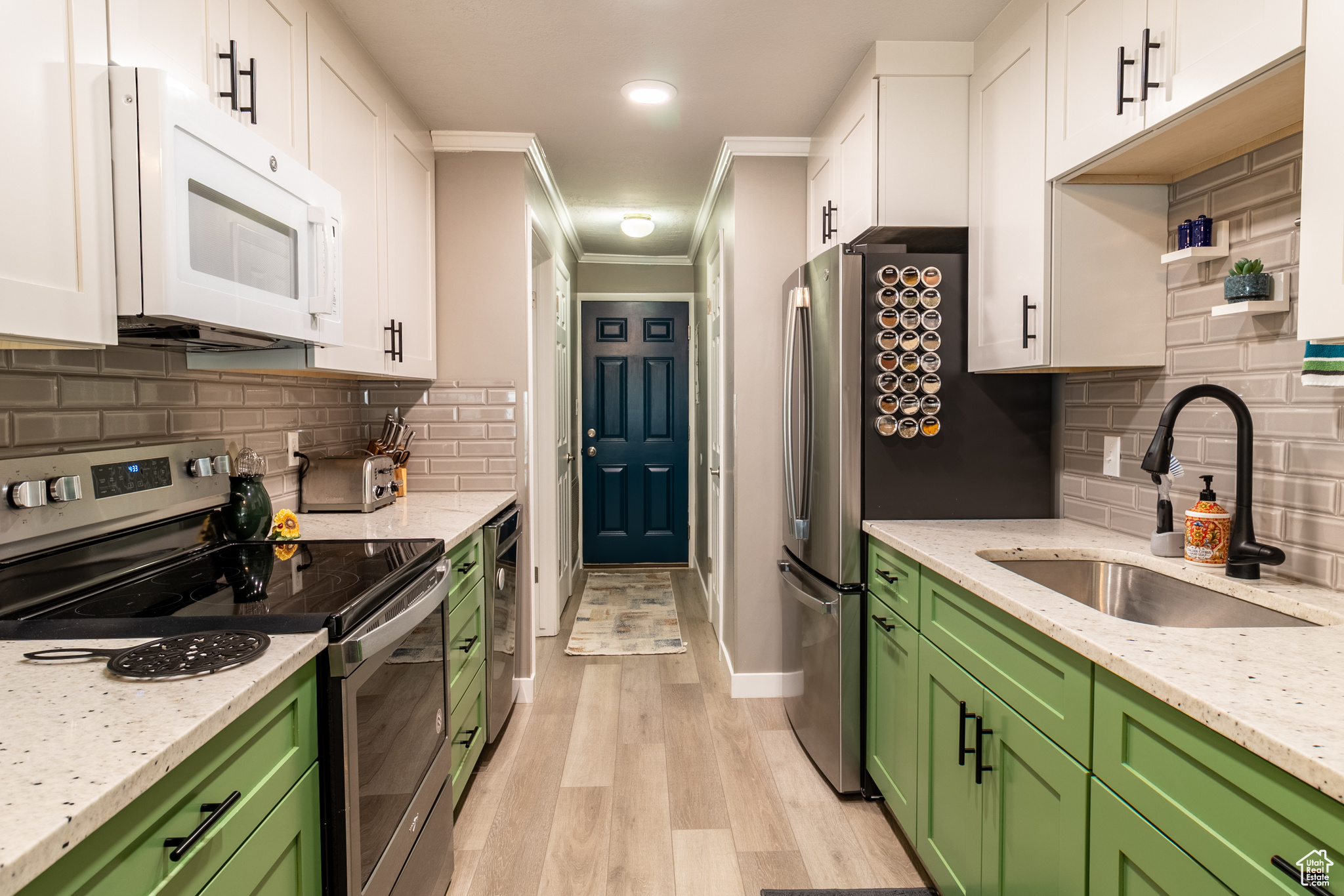 PHEASANTBROOK - Residential