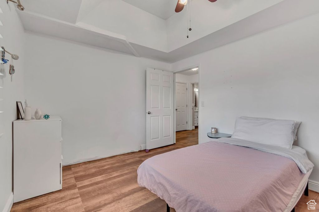 WHITE CITY - Residential