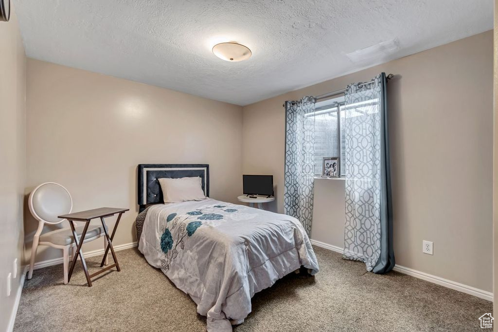 WHITE CITY - Residential