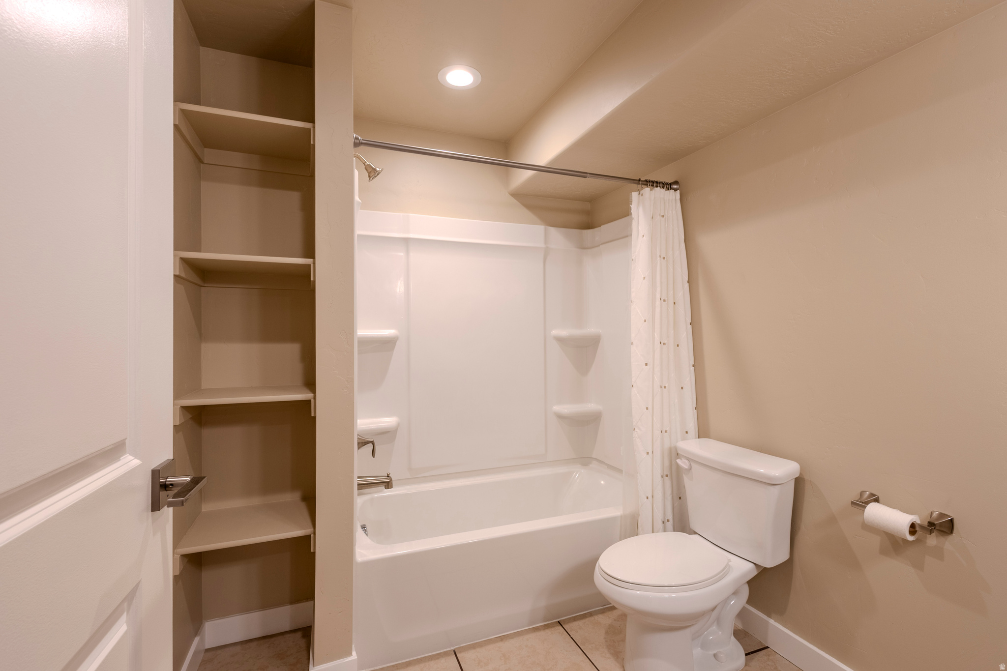 WESTGATE - Residential