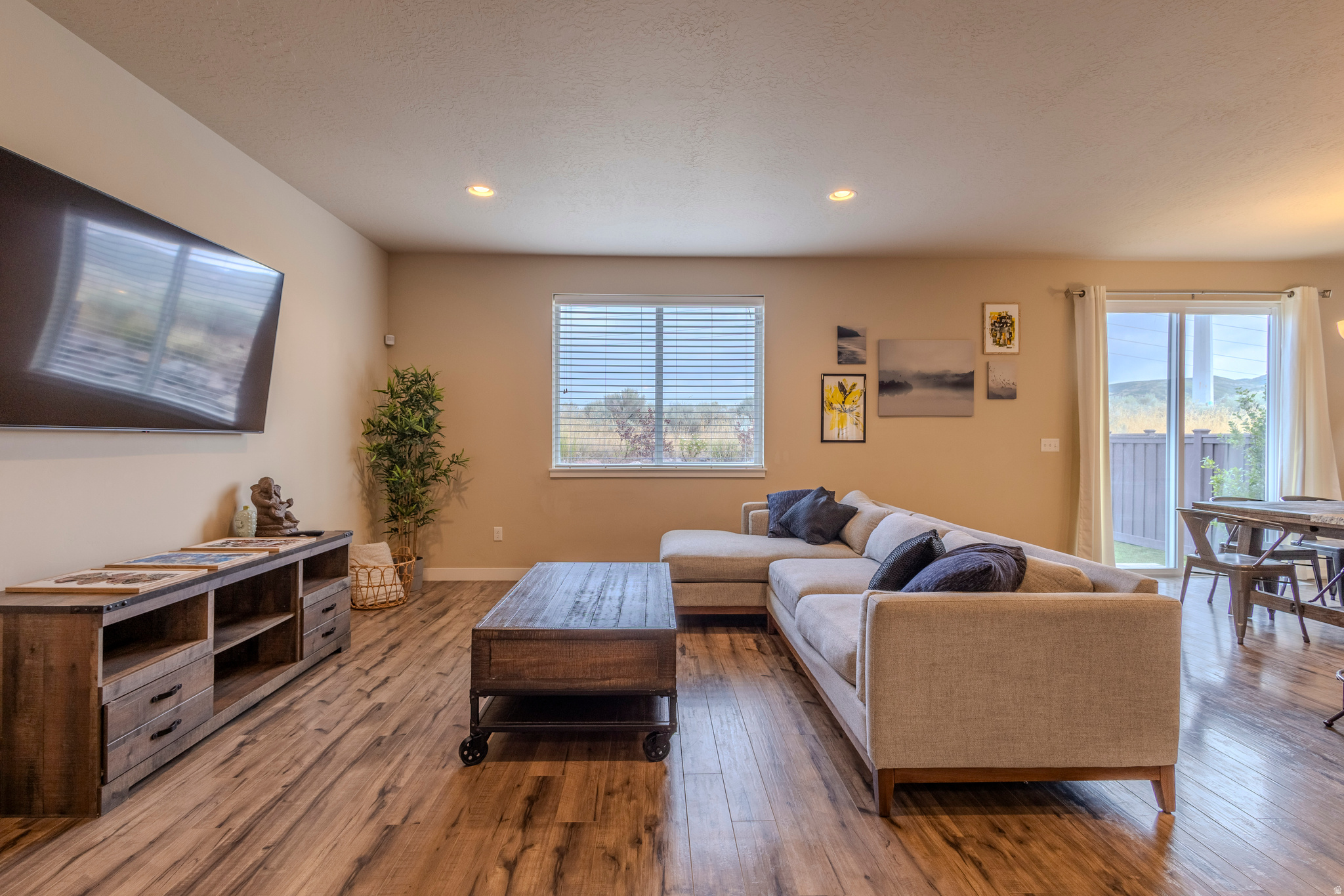 WESTGATE - Residential