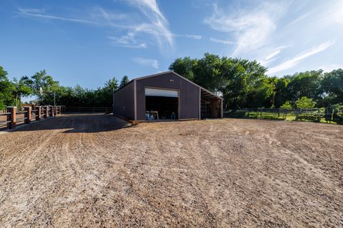 Tiny photo for 1620 W 750 N, Vernal, UT 84078 (MLS # 2133838)