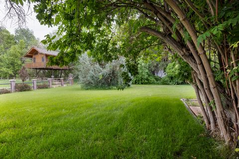 Tiny photo for 1620 W 750 N, Vernal, UT 84078 (MLS # 2133838)
