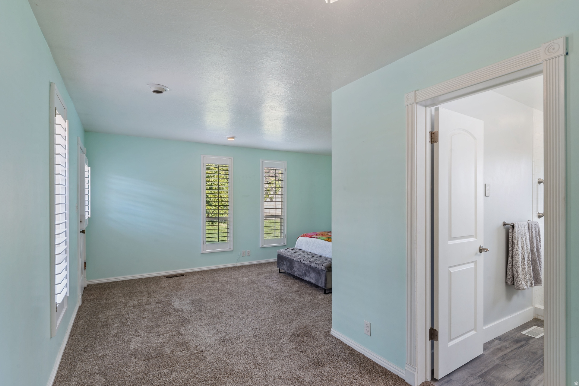 BOUNTIFUL LAKE HILLS - Residential