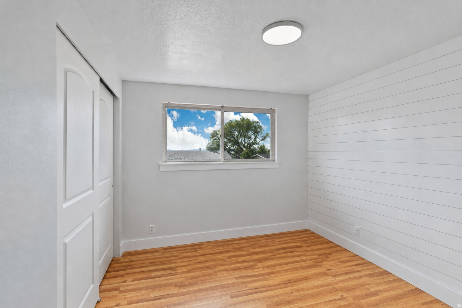 BOUNTIFUL LAKE HILLS - Residential