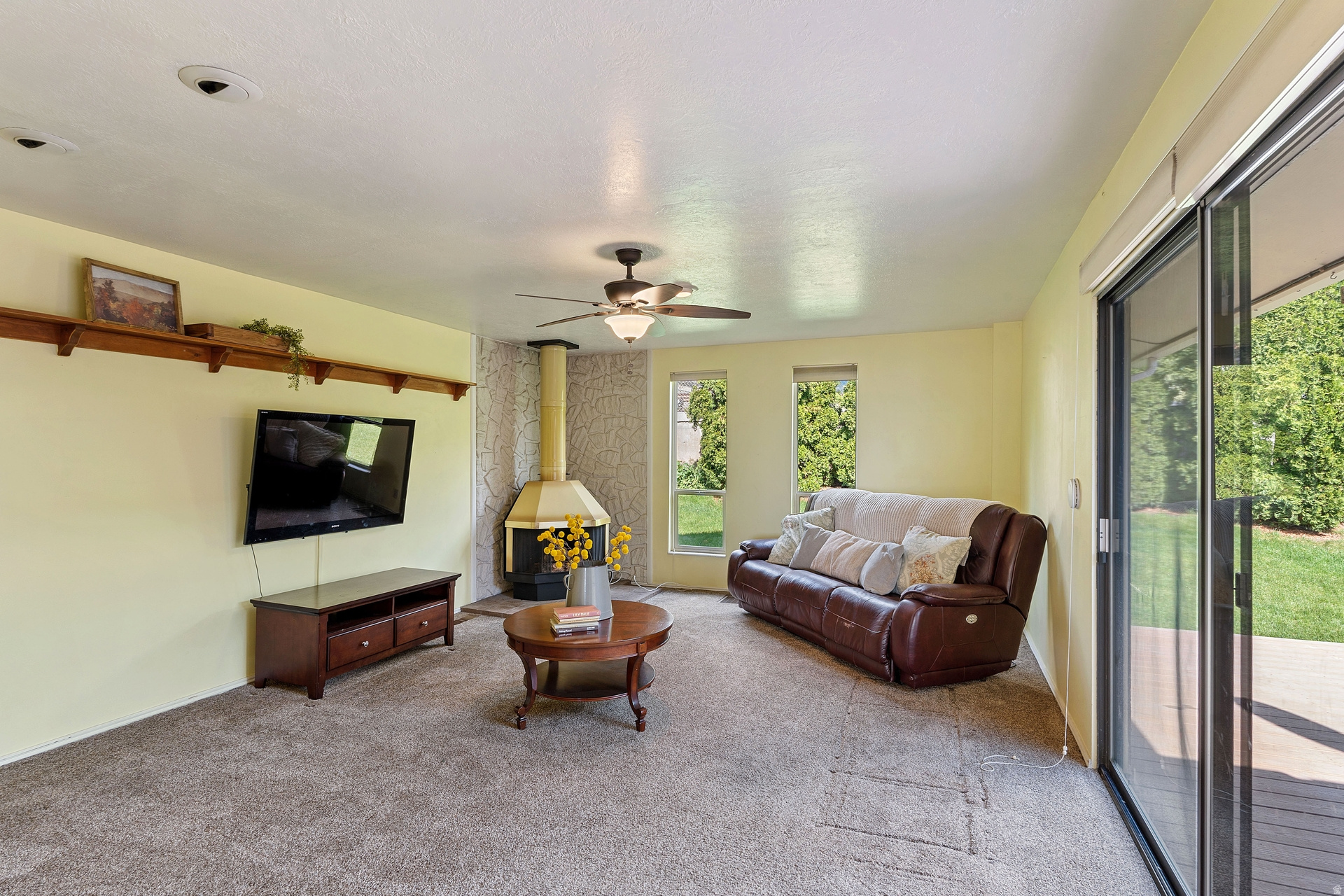 BOUNTIFUL LAKE HILLS - Residential