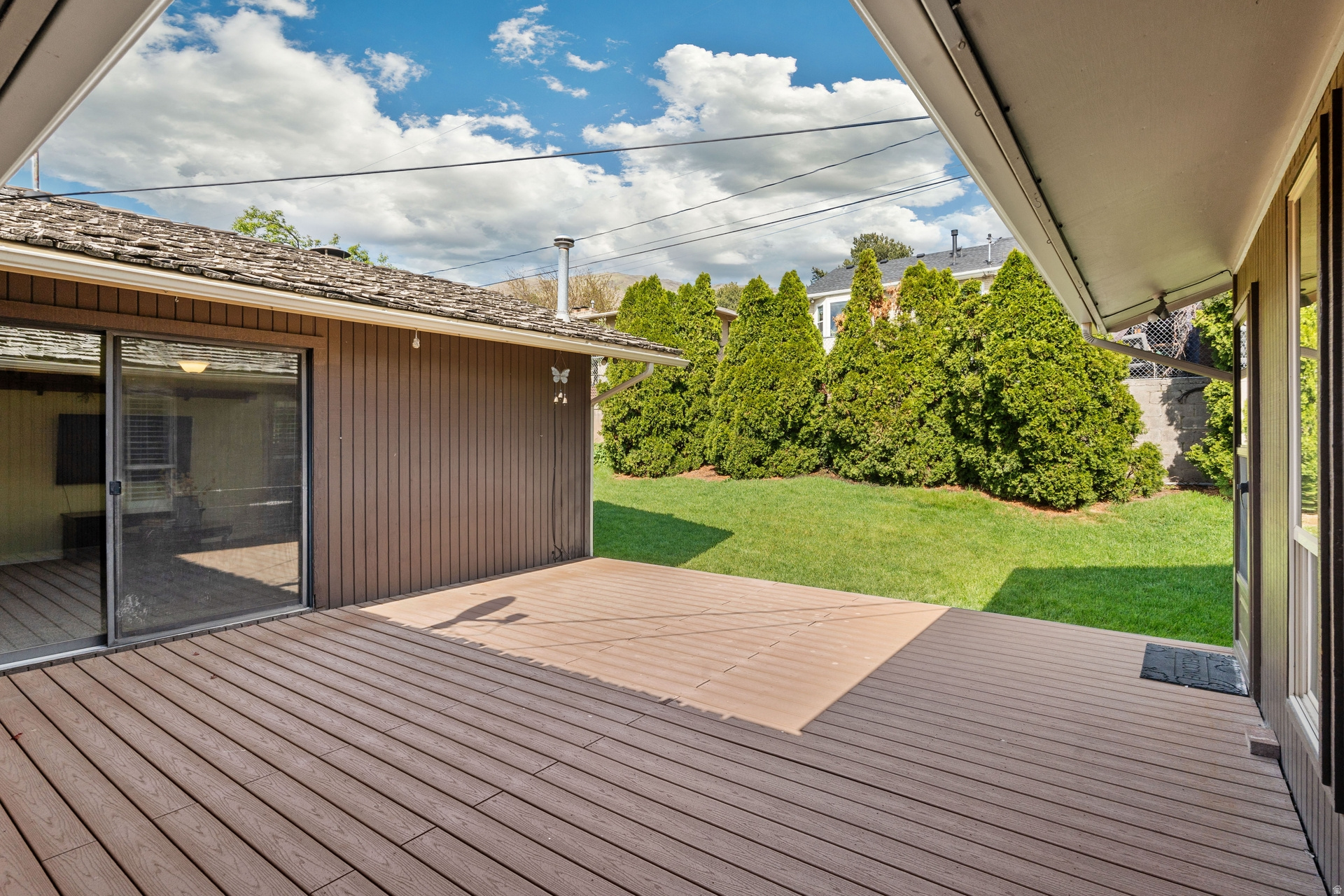 BOUNTIFUL LAKE HILLS - Residential