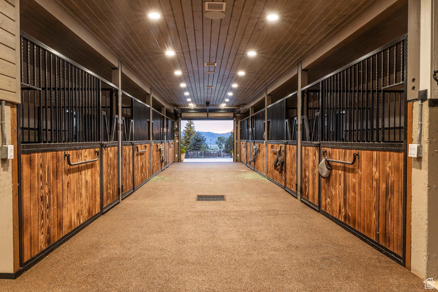 SHADOWS SUBDIVISION - Residential