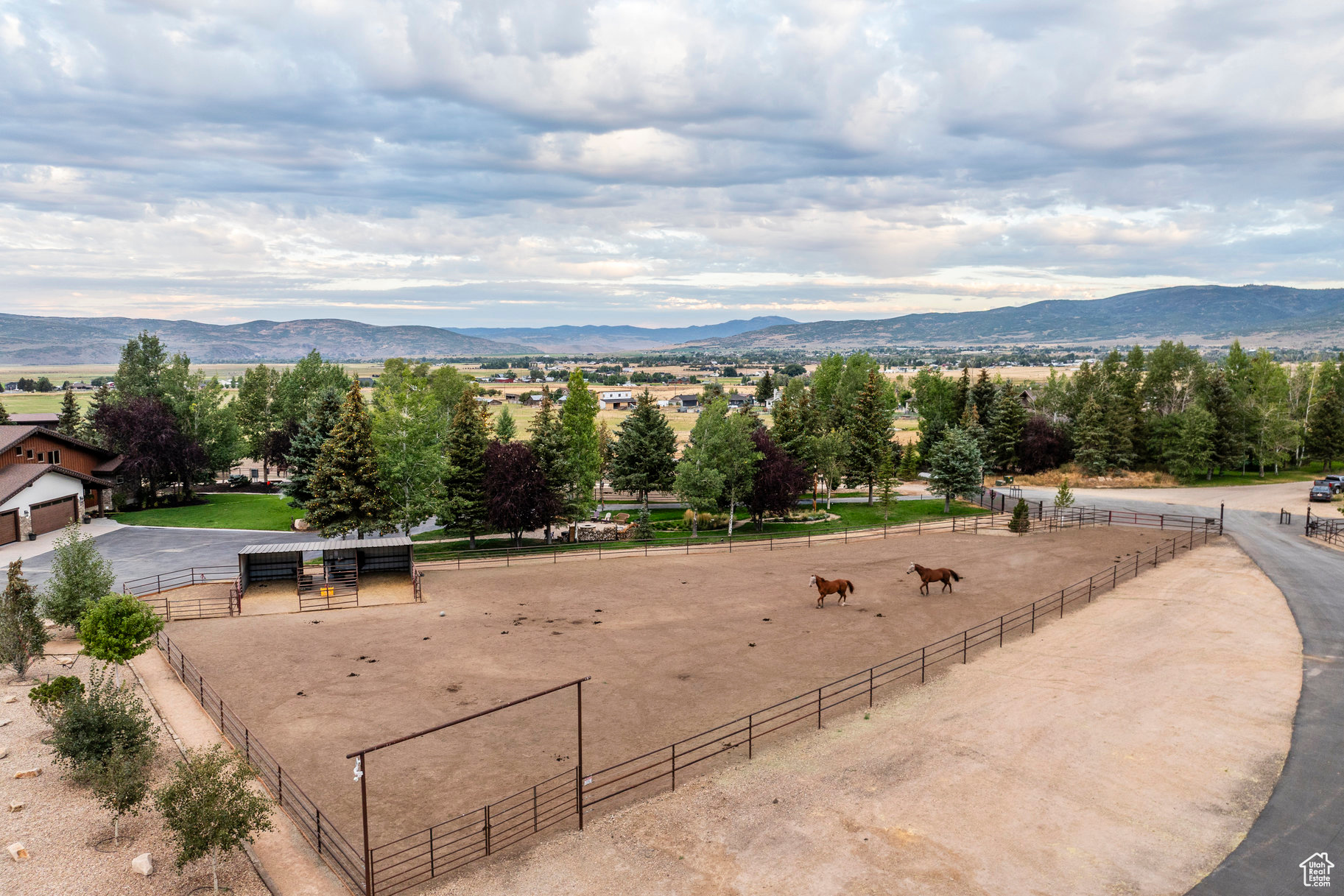 SHADOWS SUBDIVISION - Residential