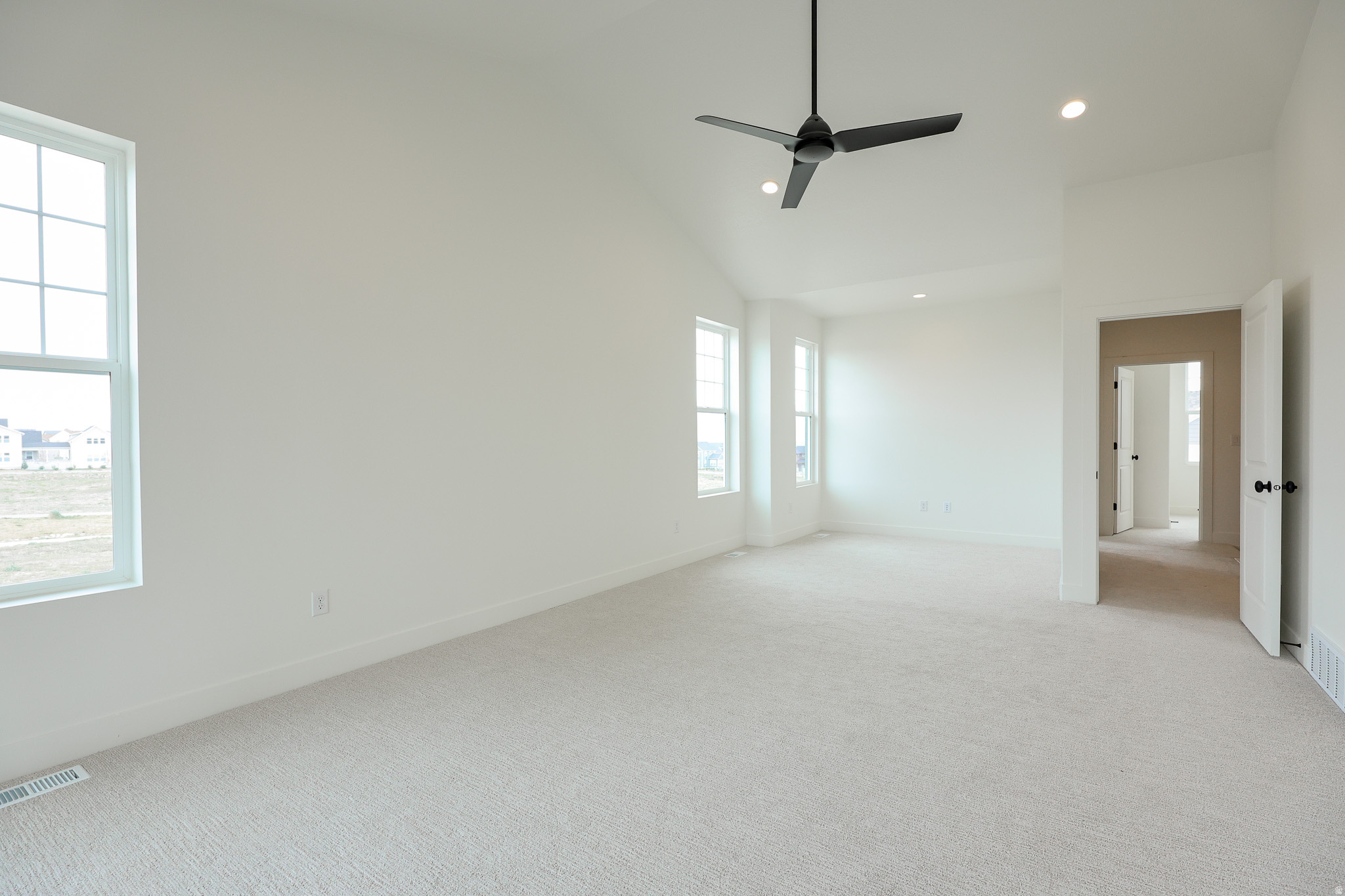 DAYBREAK - Residential Income