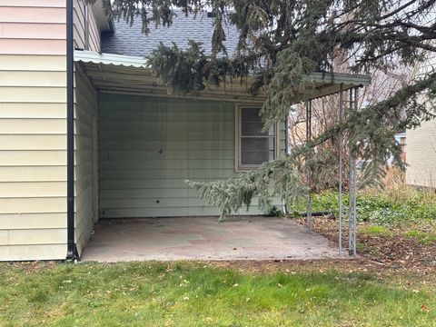 Tiny photo for 704 N 200 E, Logan, UT 84321 (MLS # 2126627)
