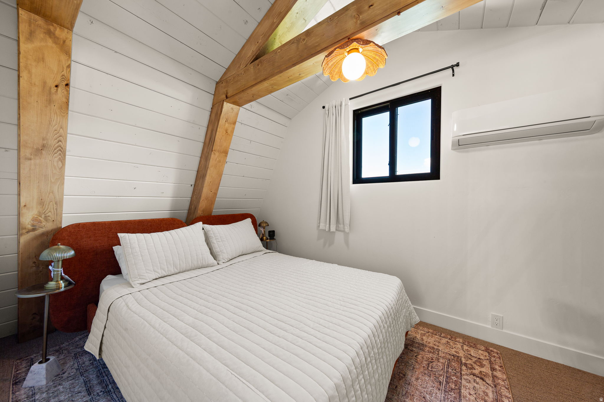 MOUNTAIN VIEW EST 1 - Residential